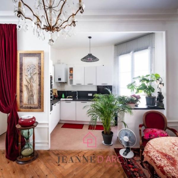 
Magnifique appartement T3 + cave - Quartier Cauchoise/ Vieux-Marché
