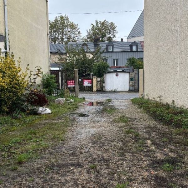 
GARAGES LOUES - POTERAT /  ROUEN GAUCHE
