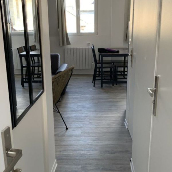 
APPARTEMENT T2 MEUBLÉ - CENTRE VILLE DE ROUEN - 36 M²
