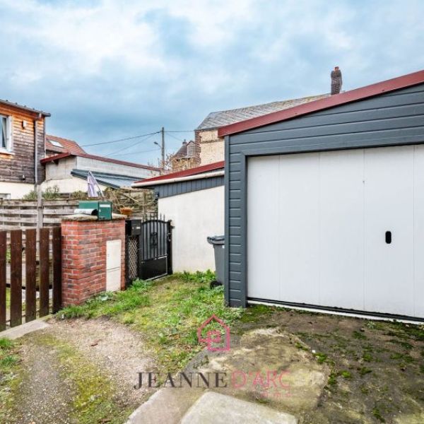 
Charmante maison F3 avec jardin, cave et garage, Le Petit Quevilly
