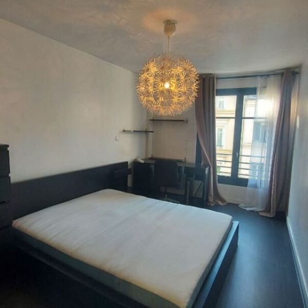 
APPARTEMENT DE TYPE 2 MEUBLÉ - 52 M² - ROUEN HOTEL DE VILLE
